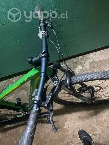 Bicicleta MTB specialized rockhoper expert , aro29