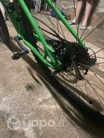 Bicicleta MTB specialized rockhoper expert , aro29