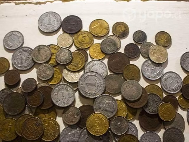 Lote de monedas antiguas variadas - Imagen 3