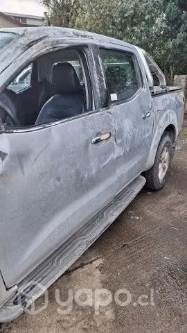 Camioneta Nissan np300 2019