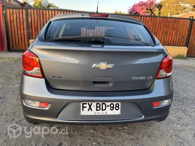 Chevrolet Cruze 1.8 at