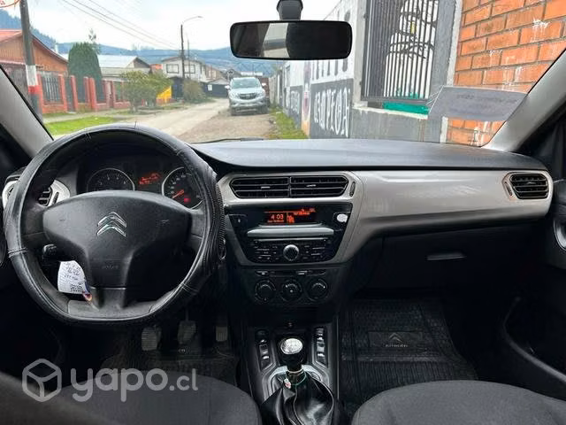 Se vende auto Citroen C elysee 2016