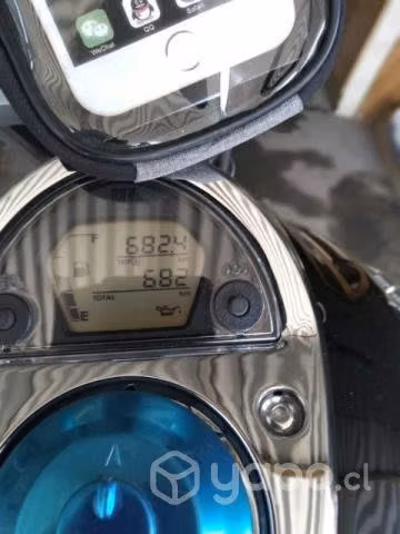 Vendo Moto Seminueva