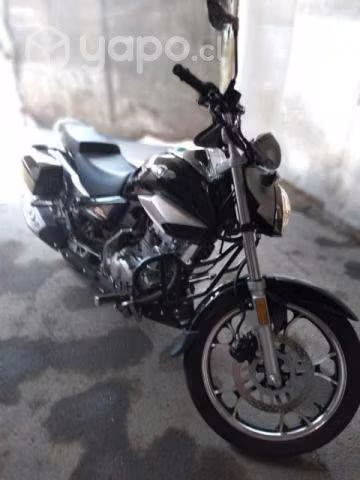 Vendo Moto Seminueva