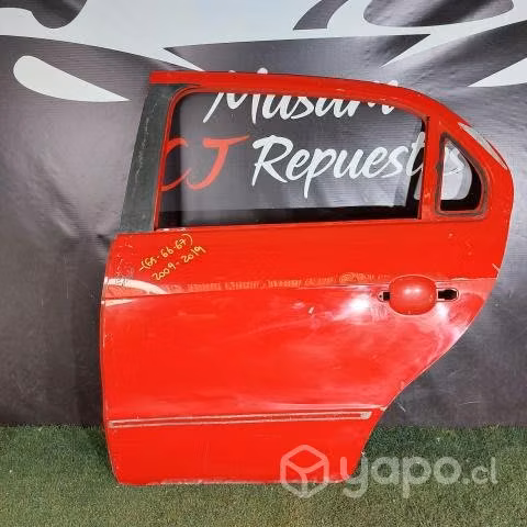 Puerta trasera izquierda volkswagen gol 2009 2018