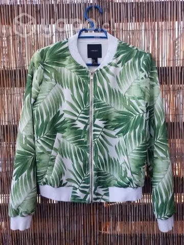 Chaqueta Forever 21