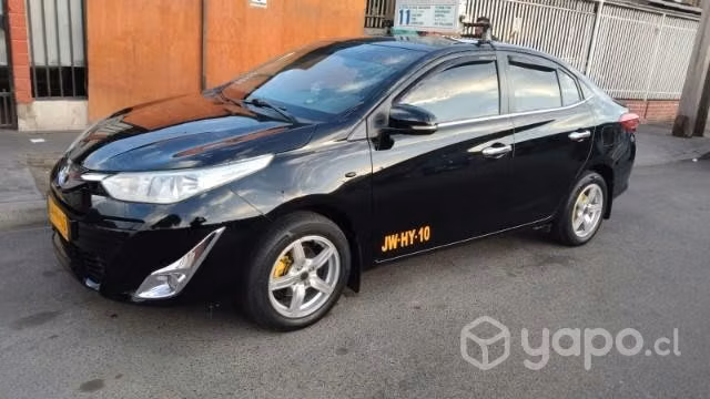 Vendo Colectivo Toyota Yaris
