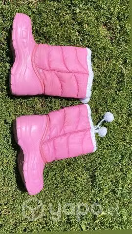 Botas de nieve skechers rosadas