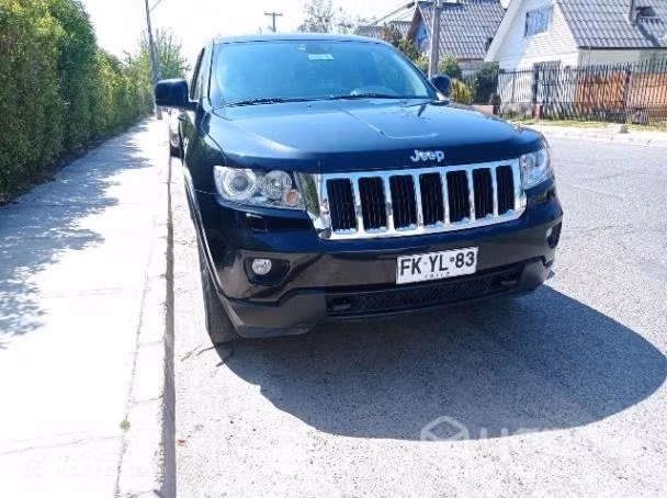Jeep Grand Cherokee Laredo Sport 3.6 4X2 2013