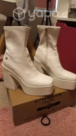 Botas blancas