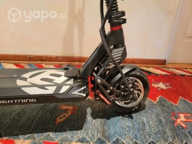 Scooter Bluetran Lightning