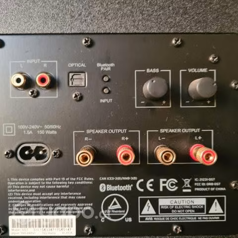 Parlantes Subwoofer 2.1 Jamo DS7 Negro