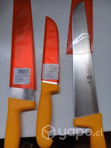Cuchillos 3 claveles