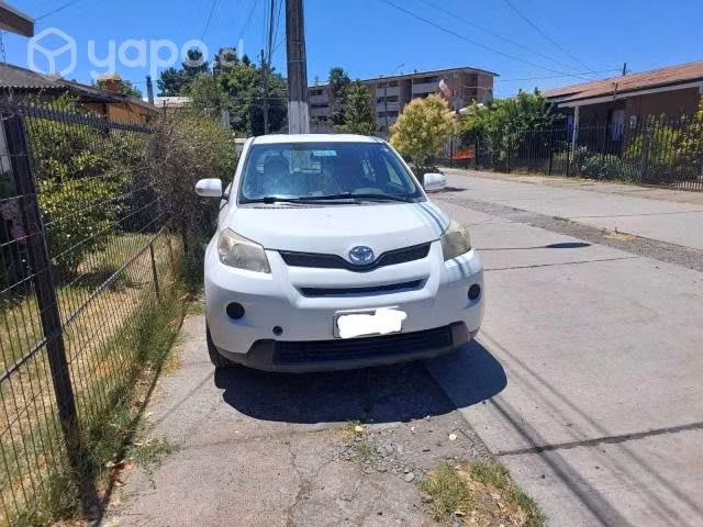 Toyota urban cruiser 2011