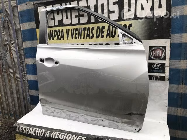 Puerta delantera derecha Nissan Kicks