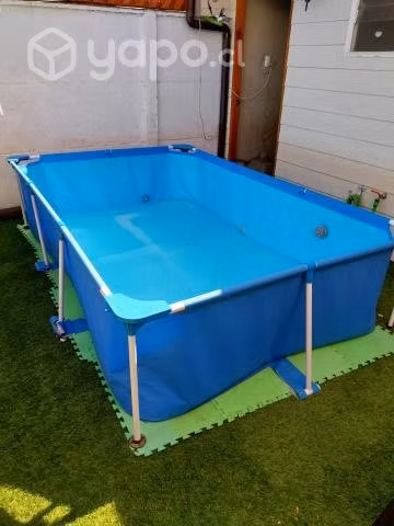Piscina y Bomba poco uso