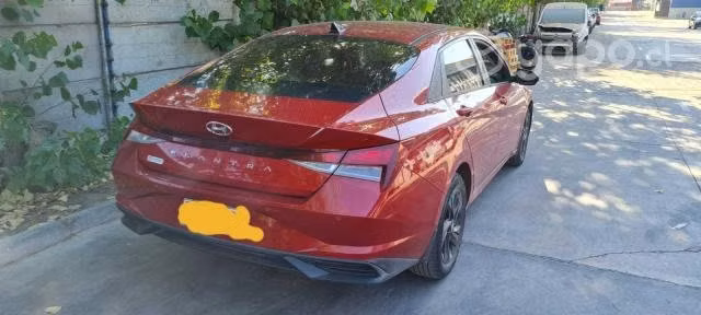 Hyundai elantra 2021 - Imagen 4