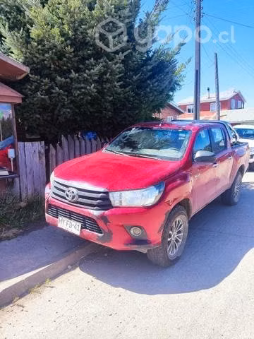 Toyota Hilux SR 2016 4x4