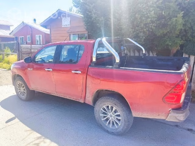 Toyota Hilux SR 2016 4x4