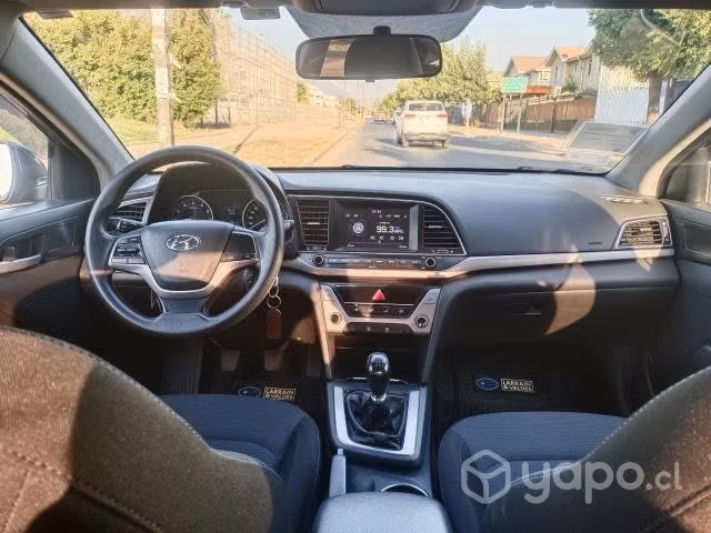 Hyundai elantra 2018
