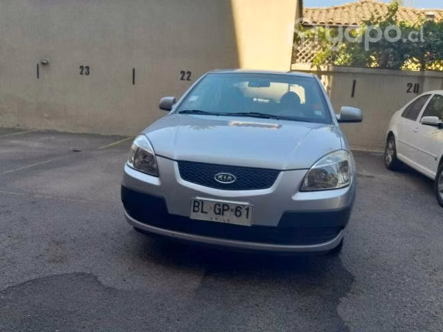 Kia motors cerato 2010