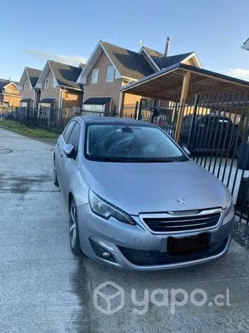 Peugeot 308 hdi 112HP Feline tope de línea