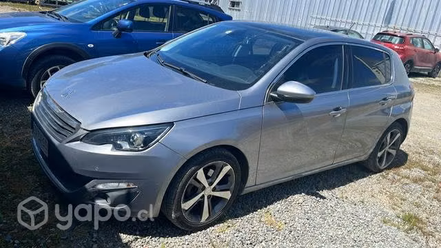 Peugeot 308 hdi 112HP Feline tope de línea