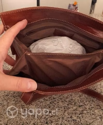 Cartera Cuero