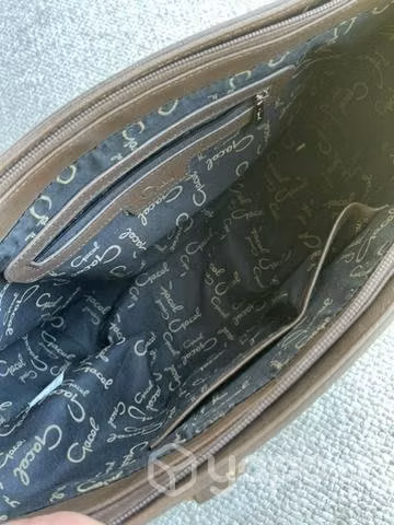 Cartera Gacel practicamente nueva - Imagen 2