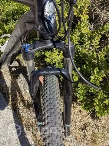 Bicicleta Impecable 27.5 Talla L - Imagen 3