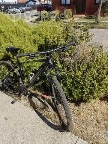 Bicicleta Impecable 27.5 Talla L - Imagen 2
