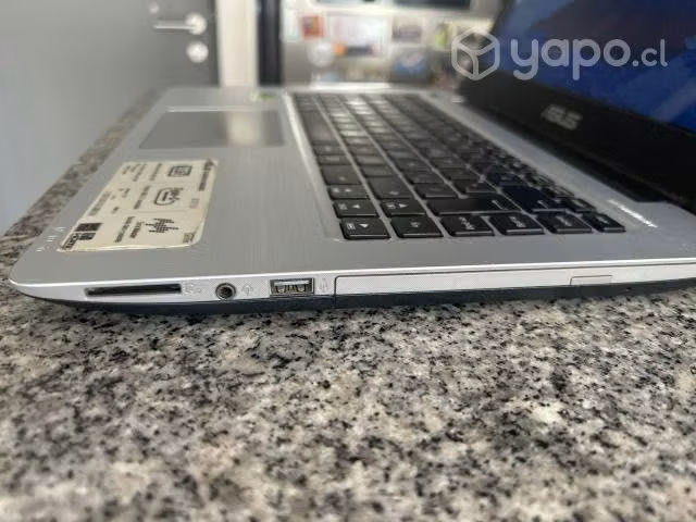 Computador Assus Intel core I7, 8 gb RAM poco uso - Imagen 2
