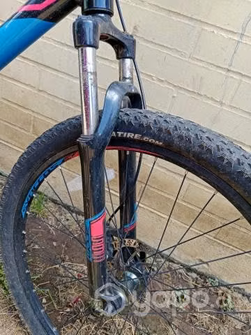 Bicicleta SCOTT Alloy 6061