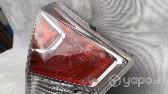 Foco izquierdo Nissan X-Trail