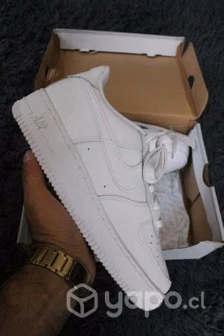 Nike air force one Triple White