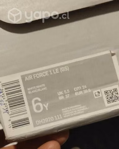 Nike air force one Triple White