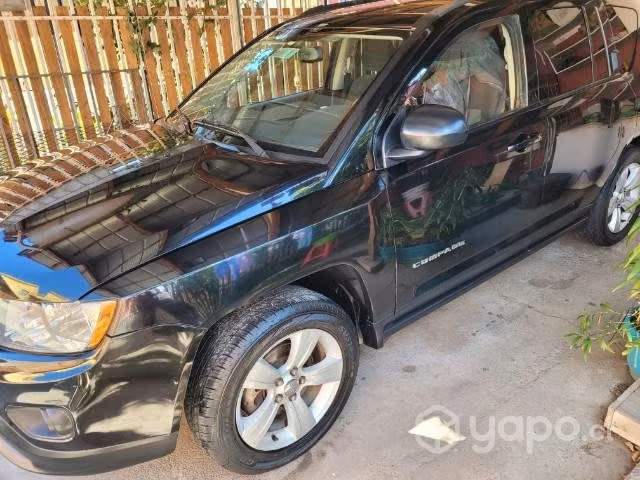 Jeep compass sport 4x2