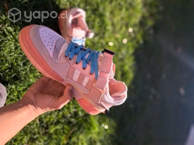 Bad bunny×adidas "easter egg"
