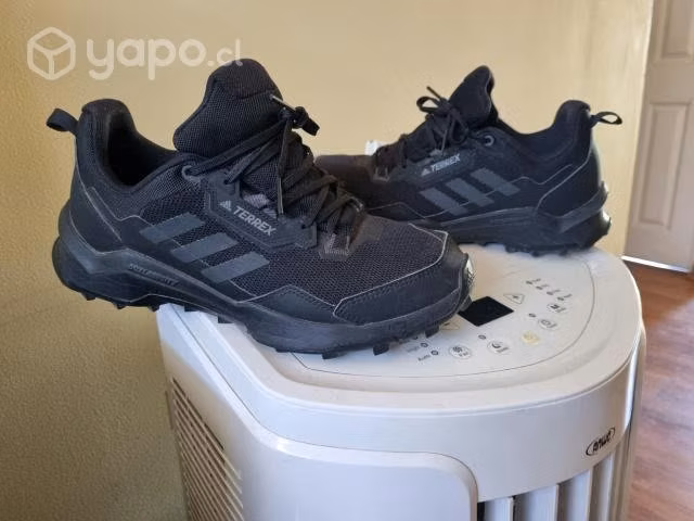 Zapatillas Adidas Terrex - Imagen 2