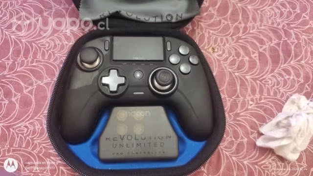 Ps4 500 gb y Control Nacon Unlimited