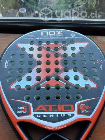 Pala de padel NOX AT10 18K 2022
