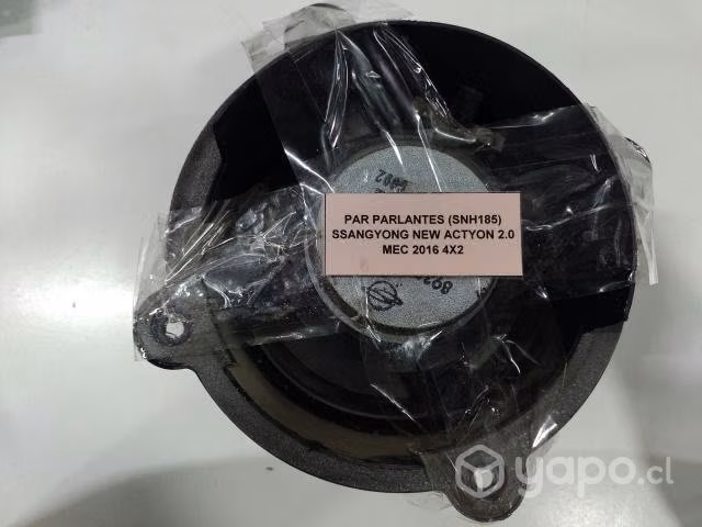 Par Parlantes (SNH185) SSangyong New Actyon 2.0 ME