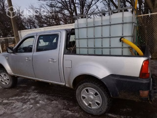 Camioneta petrolera