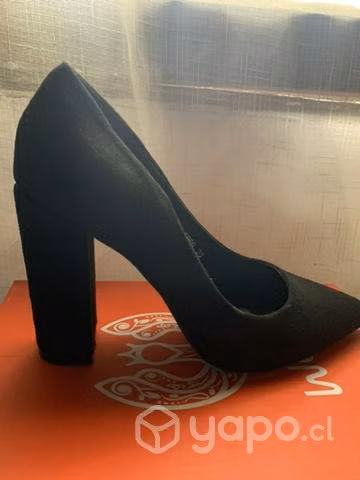Zapato formal talla 38