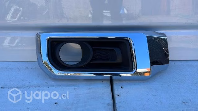 Tapa neblinero derecho toyota 4runner (15-22)