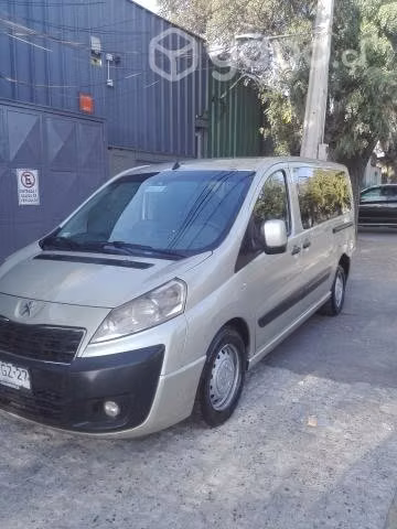 Mini bus - Van - disponible traslados o viajes