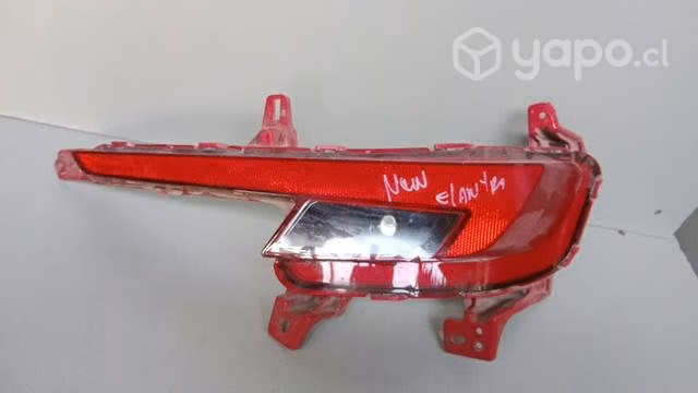 Reflectante Hyundai elantra dmg 6.89