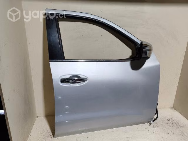 Puerta Nissan np300 Rh/rgd01m02j