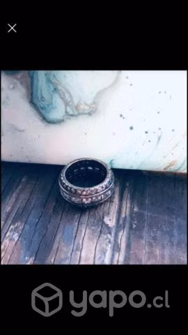 Anillo de plata con diamantes - Imagen 2