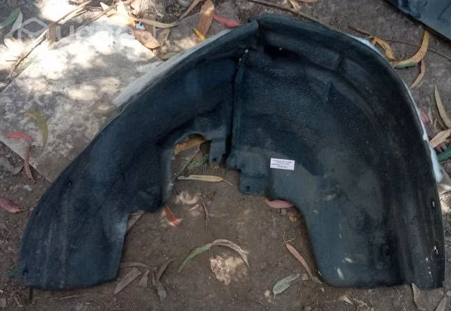 Guardafango Trasero Derecho (CHT361) Chevrolet Tra